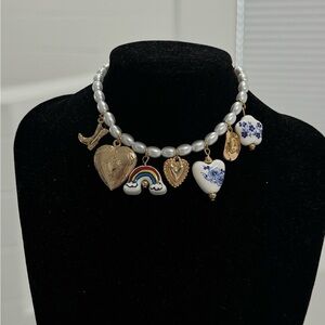 Charming Gold Pearly Bracelet